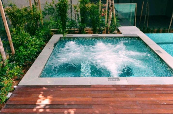 Valencia Dorm At Mercu Summer Suites Klcc كوالالمبور المظهر الخارجي الصورة